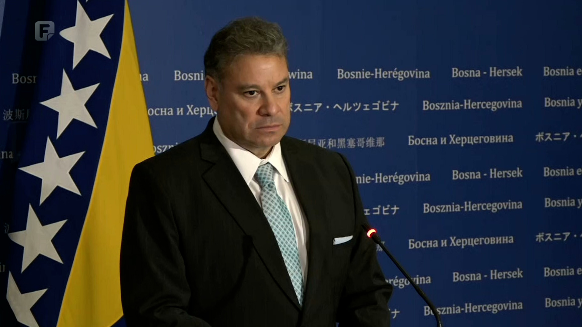 Escobar poručio da rata neće biti, o sankcijama ni riječi