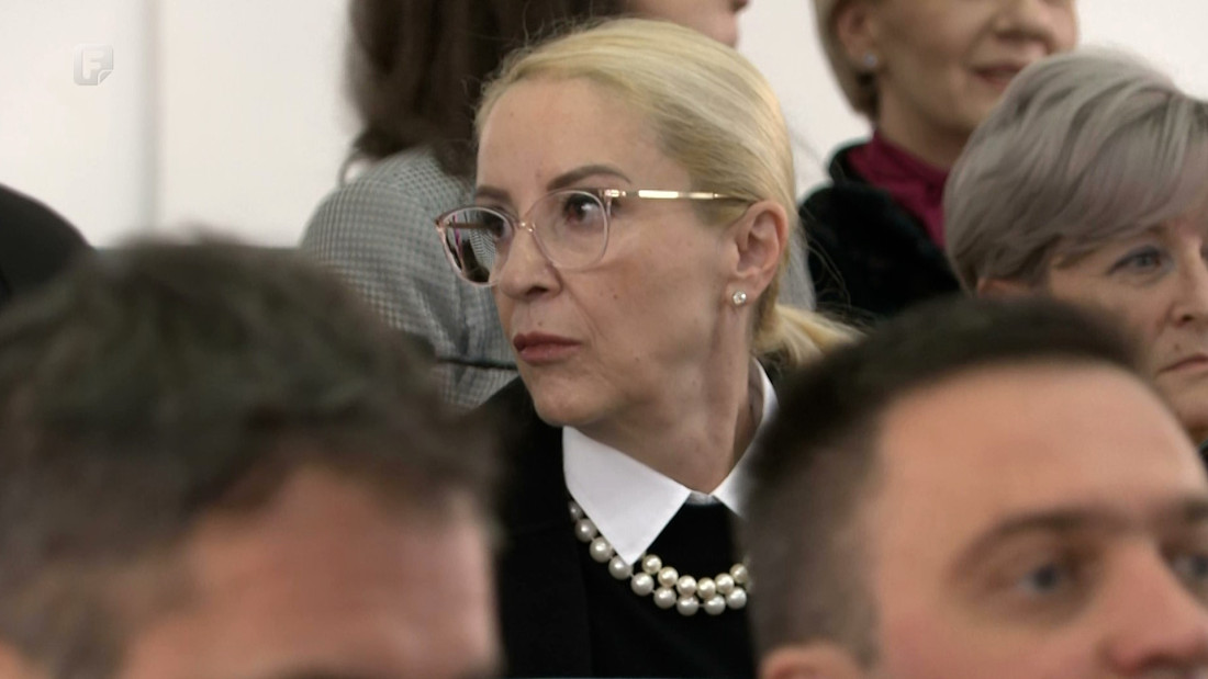 Izetbegović reagirala na oduzimanje zvanja: Radi se o politički motiviranim postupcima