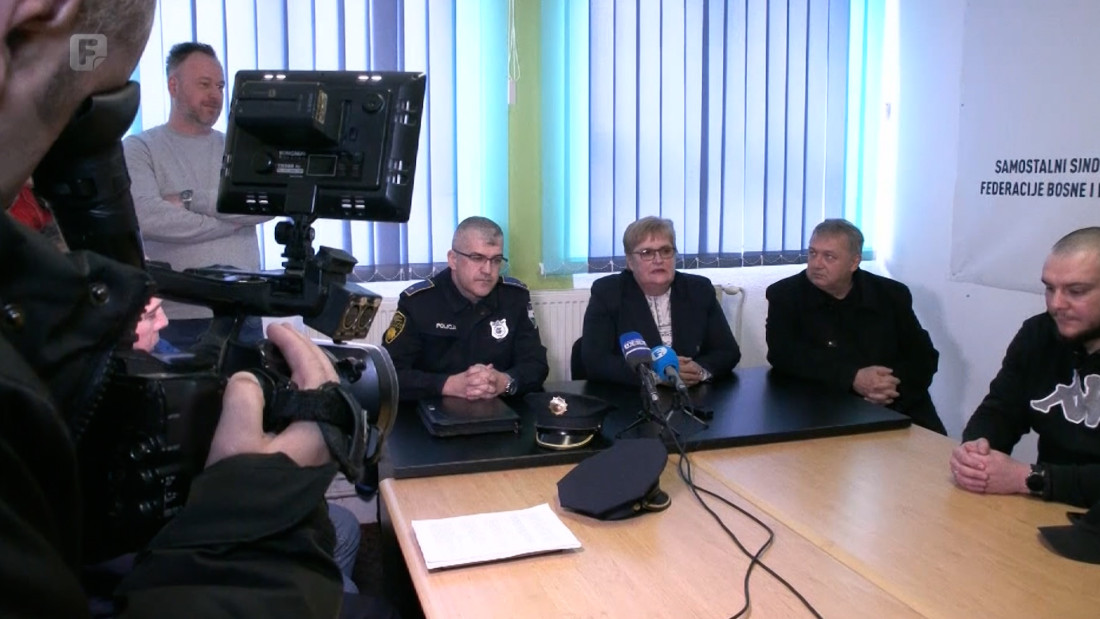 Sindikati USK-a nezadovoljni odlukom Vlade da osnovica za obračun plaća ostane ista