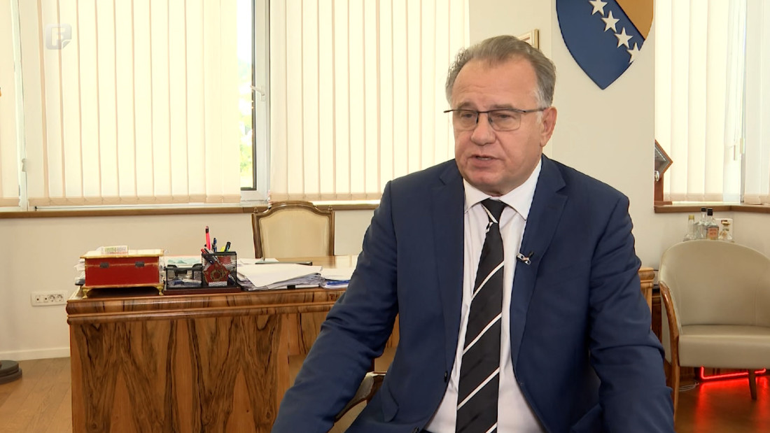 Nikšić dobio Vučićevo obećanje: Ukida se zabrana isporuke baruta za 'Igman'