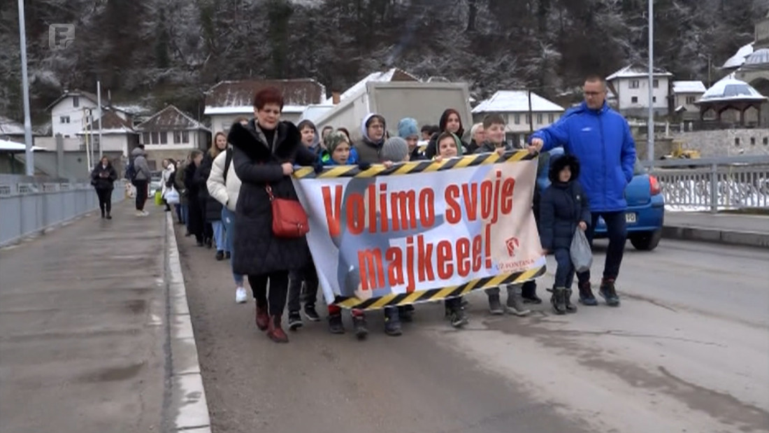 Protestno okupljanje i mirna šetnja u Maglaju pod sloganom 'Dosta je!'