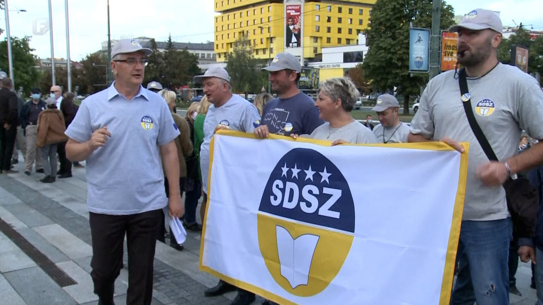 Državni službenici najavljuju štrajk, traže zakonom propisano povećanje plata