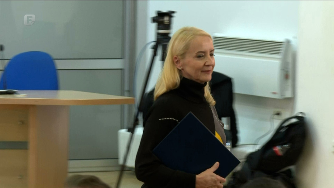 Izetbegović bi mogla ostati i bez diplome doktora medicinskih nauka