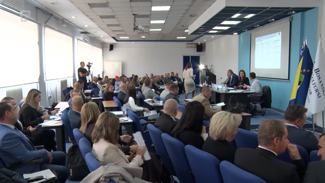 Skupština Tuzlanskog kantona: Ozbiljni propusti u postupanju tokom sukoba navijača