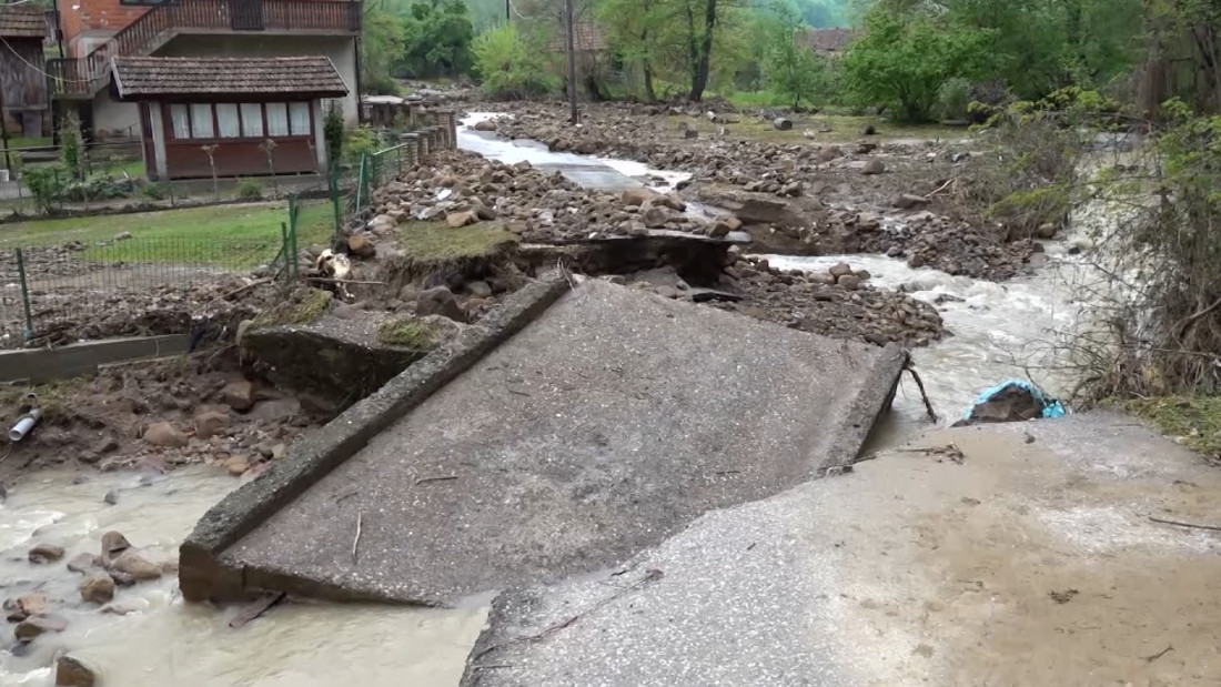 Jako nevrijeme izazvalo brojne probleme na području Majevice