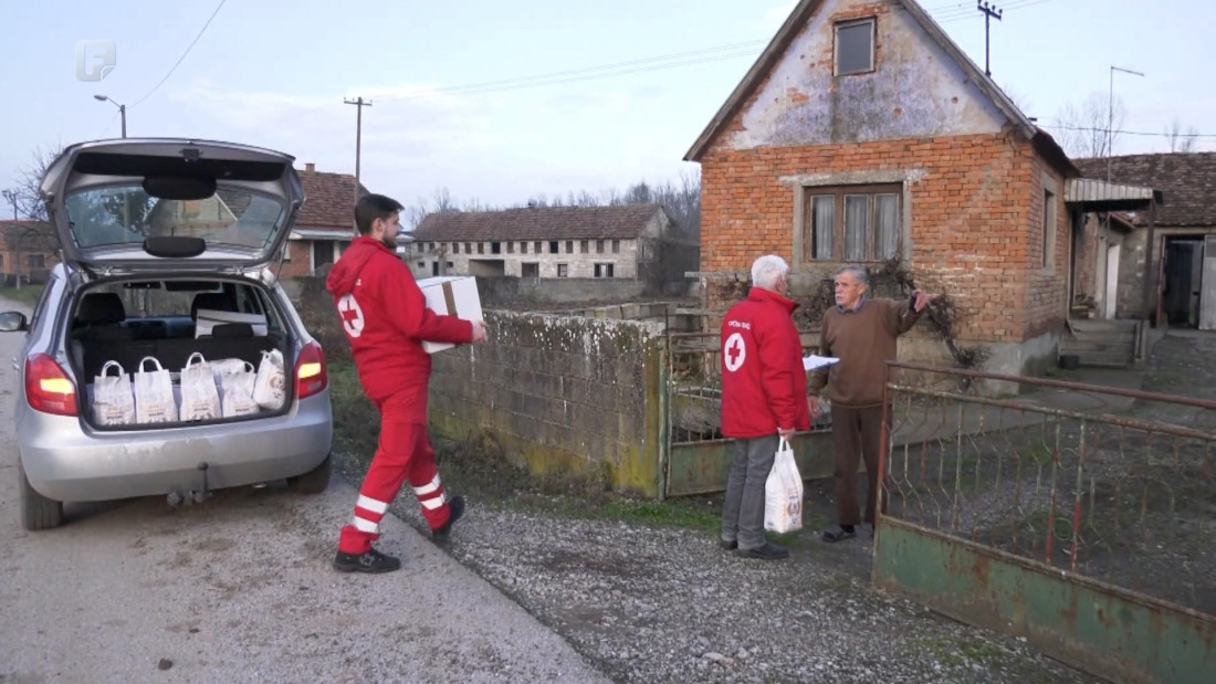 'Blagdani su svima': Humanitarni paketi za socijalno ugrožene