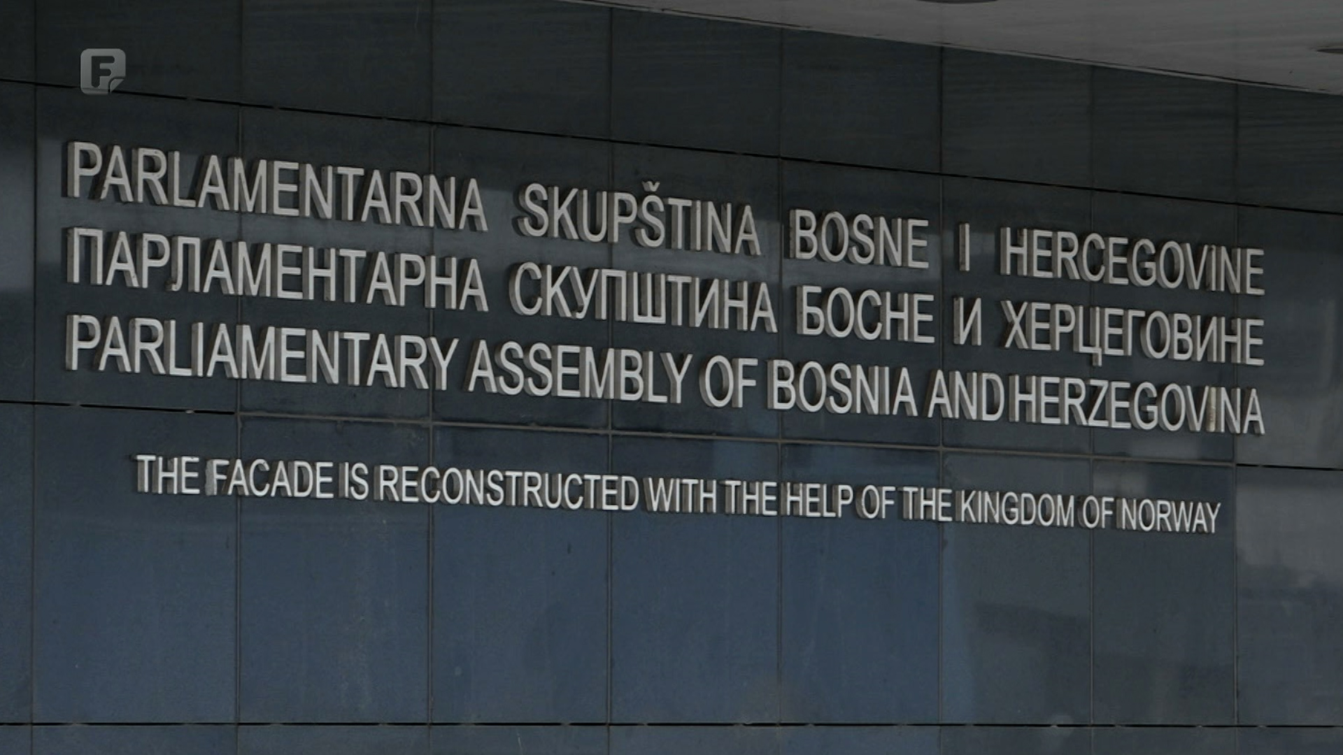 Zašto BiH ne može stopama Crne Gore?