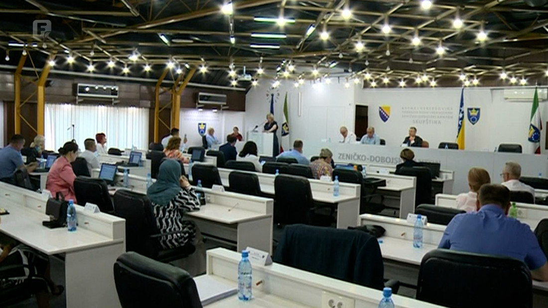 Uprkos primjedbama, Skupština ZDK-a usvojila Zakon o visokom obrazovanju