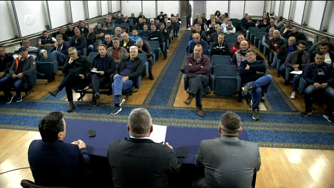 Sastanak u Cazinu o uspostavi saradnje države i poljoprivrednih proizvođača