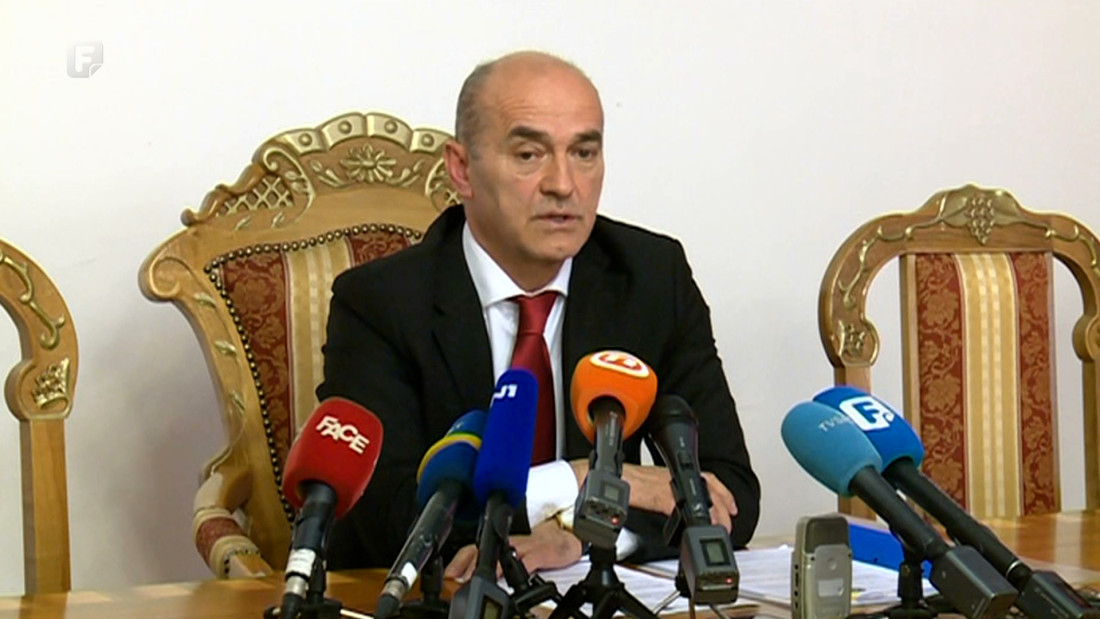 Senat UNSA naložio poništavanje doktorata Sebije Izetbegović