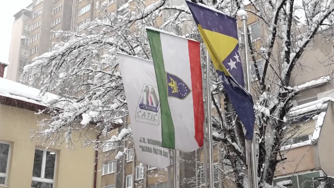 ZDK: Ministarstvo izdalo preporuku za prelazak na online nastavu