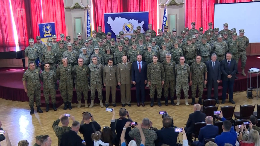 Dvije decenije OSBiH: Helez i Knežević istakli napredak u modernizaciji, obuci i kapacitetima