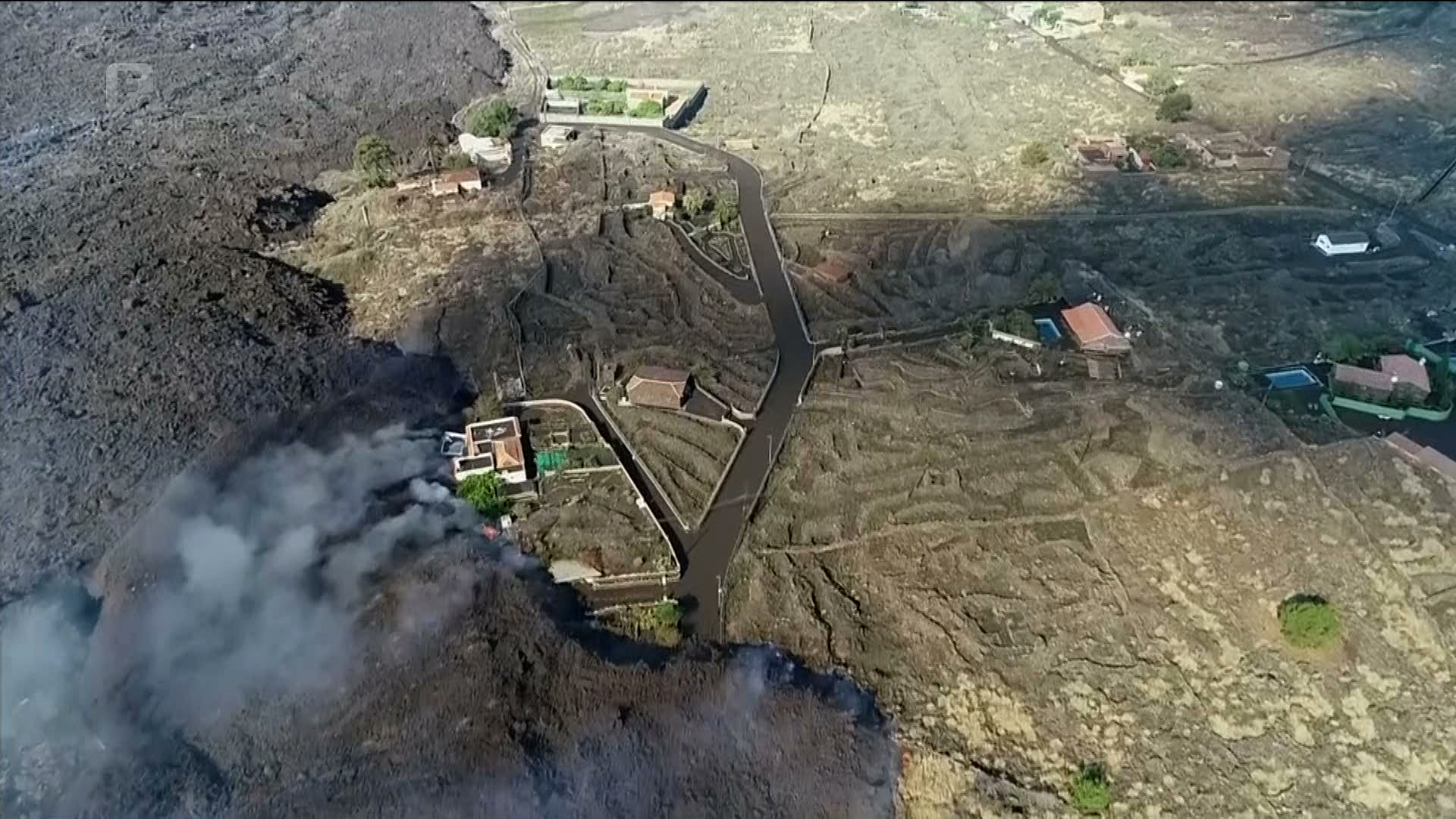 Nakon erupcije vulkana: Ponovo otvoren aerodrom na ostrvu La Palma