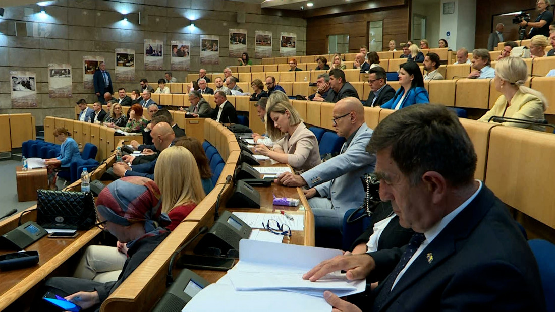 Federalni parlamentarci će biti sankcionirani za neodgovoran rad