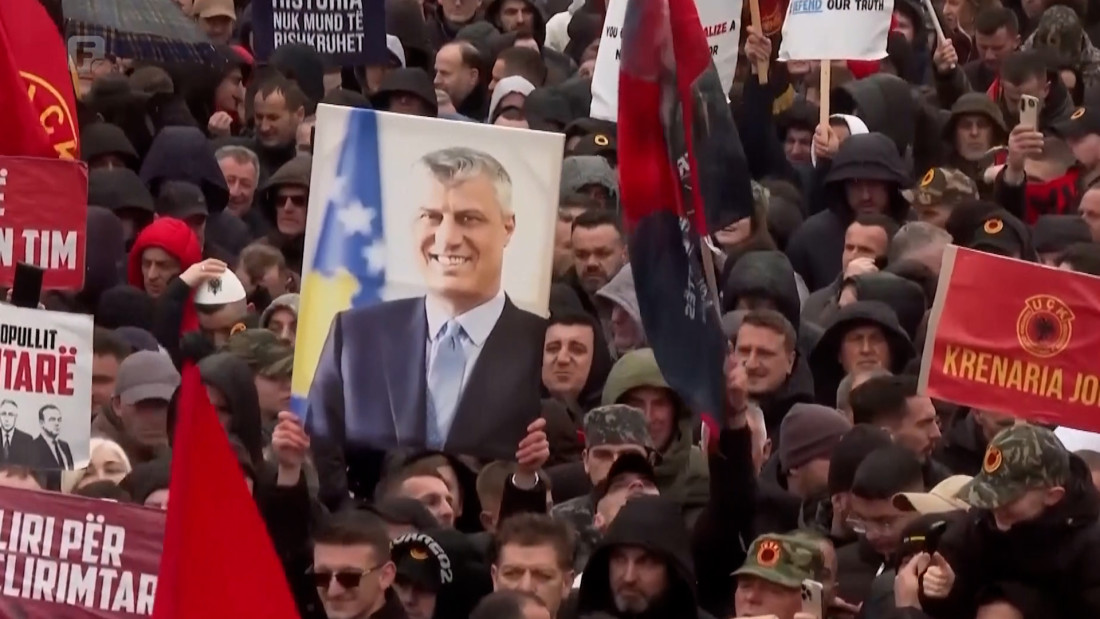 Uoči presude: Protest podrške Tačiju i drugima u Prištini