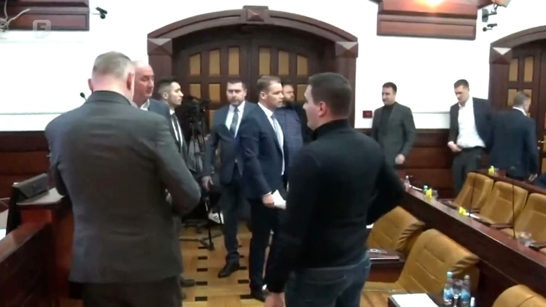 Preko minusa u budžetu Grada - do raskola u banjalučkom SNSD-u