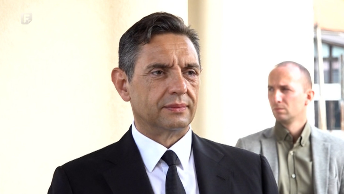 Vulin stigao na Pale, nije dobio dozvolu bh. vlasti za prelet helikopterom