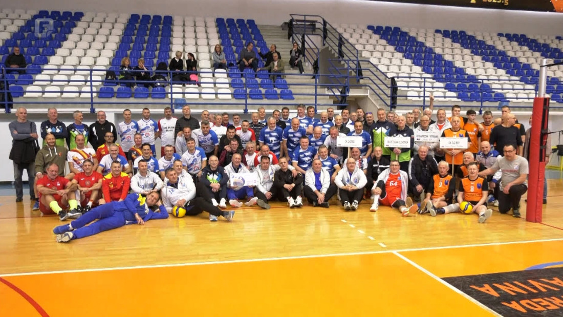 Odžak domaćin Sedmog međunarodnog turnira veterana u odbojci