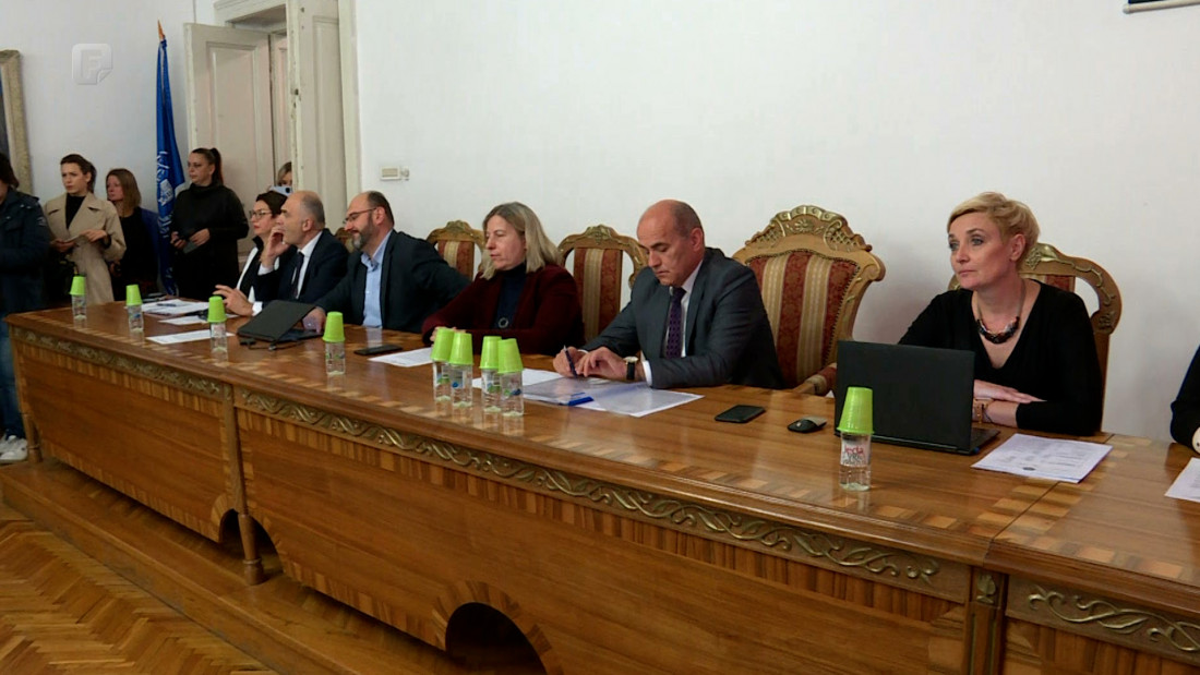 Komisija će istražiti diplomu Sebije Izetbegović, Konakovićeva nije sporna