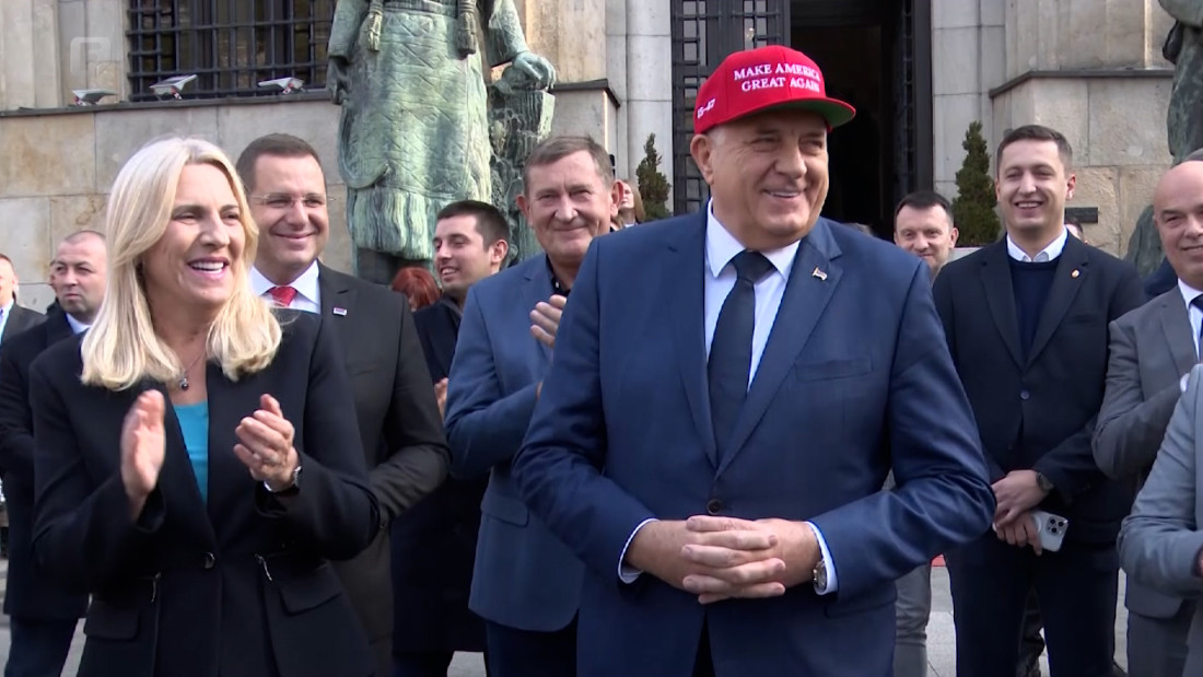 Pogled ka Trumpu – potez političkog očajnika