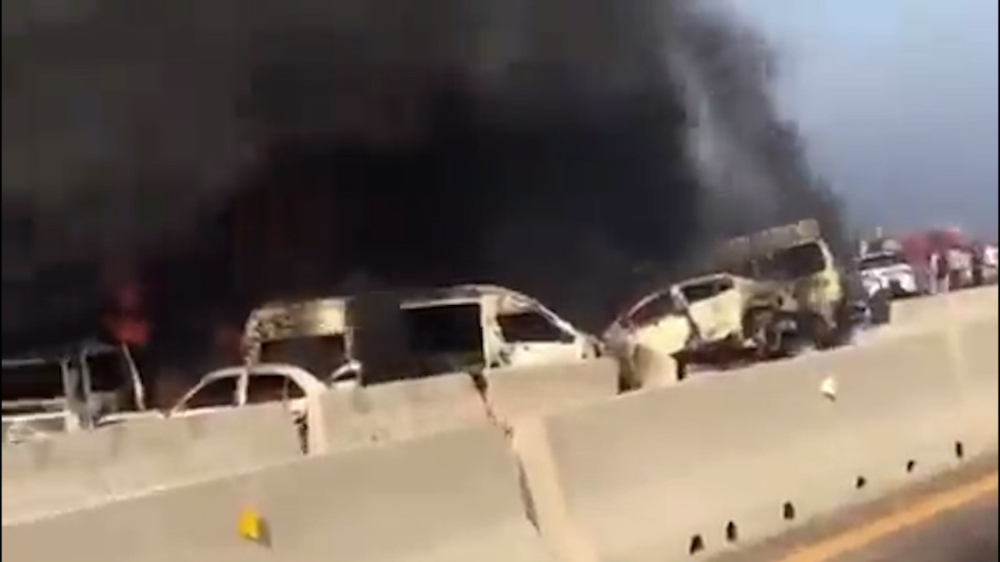 U saobraćajnoj nesreći u Egiptu poginule 32 osobe