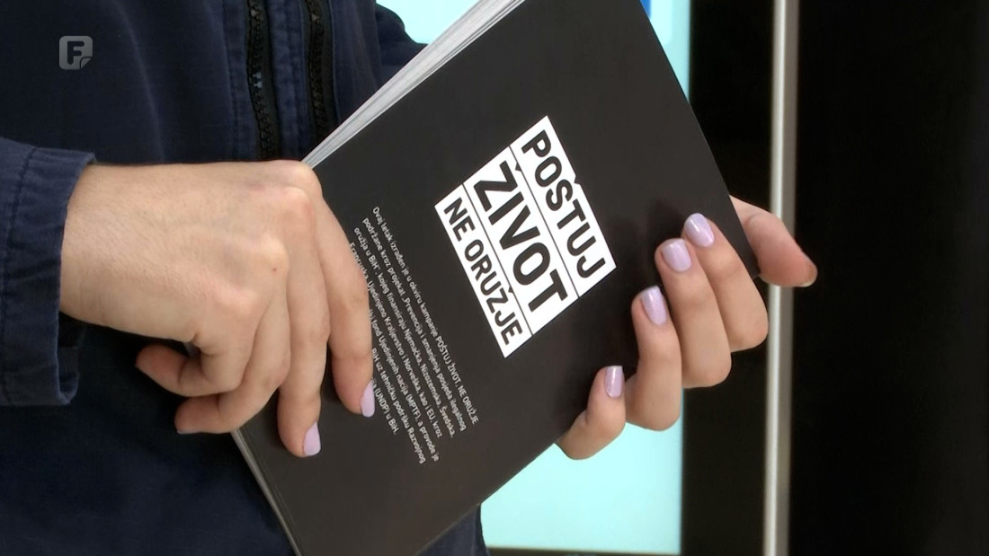 Kampanja 'Poštuj život - ne oružje' održana i u Cazinu