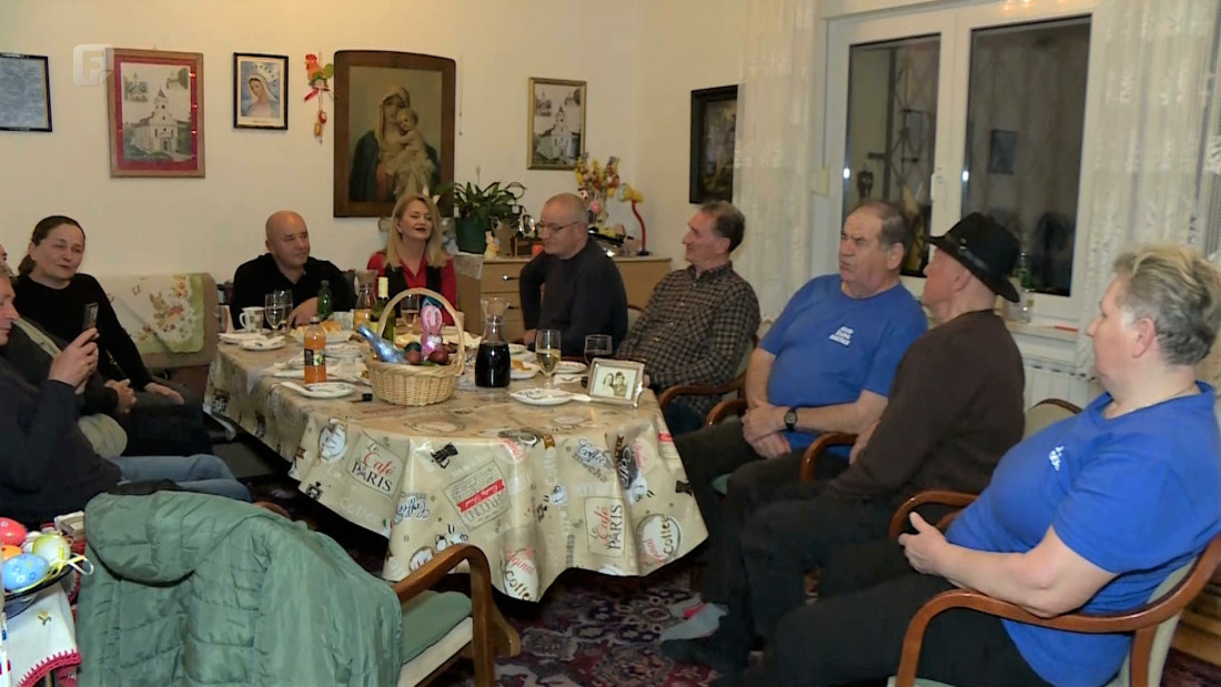O Uskrsu, vjeri, tradiciji, životu i suživotu s tuzlanskom porodicom Jukić