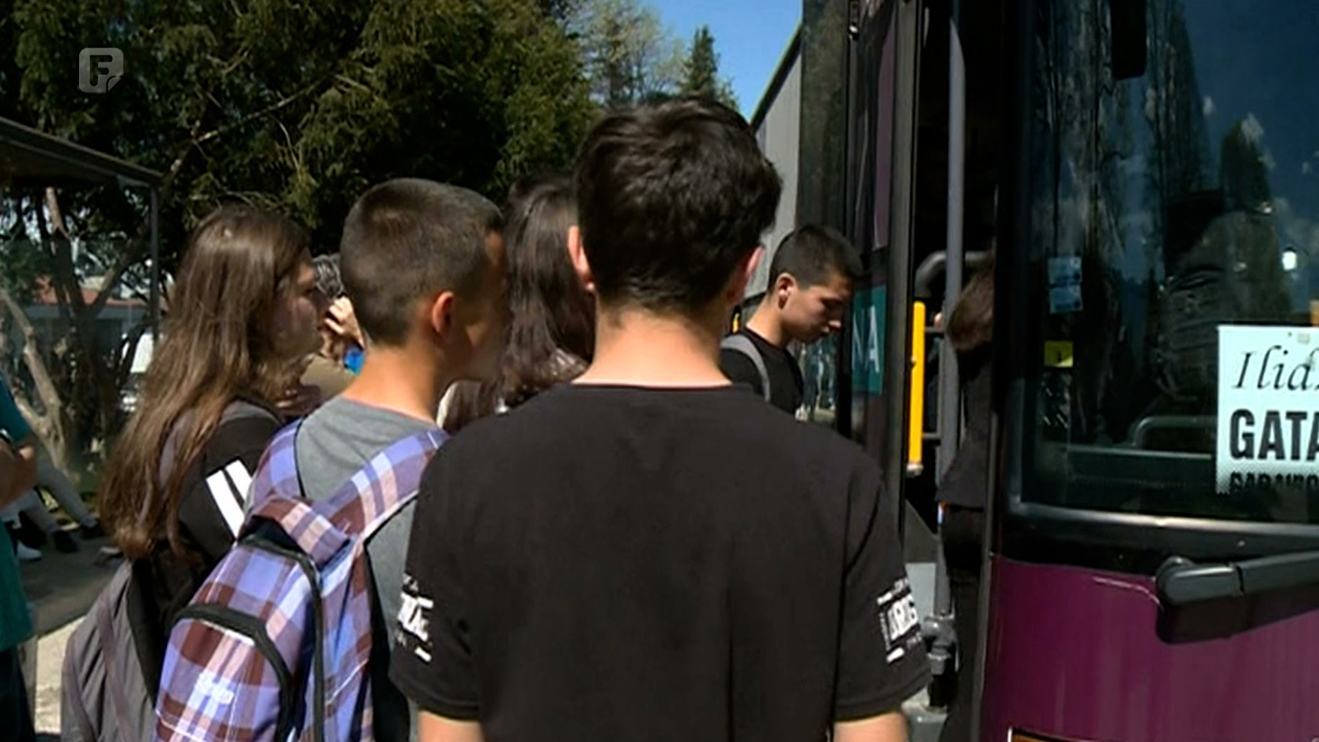 Upitan organizirani i besplatni prijevoz učenika u USK-u