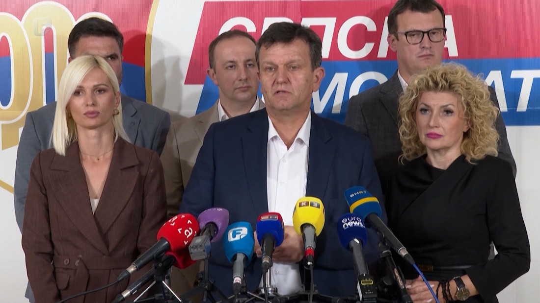 SDS nakon izbornog poraza: Blanuša odbija ostavku, Dodik nudi saradnju SDS nakon izbornog poraza: Blanuša odbija ostavku, Dodik nudi saradnju