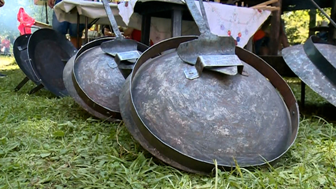 Oćevijski kovači još rade, a potražnja za njihovim proizvodima raste