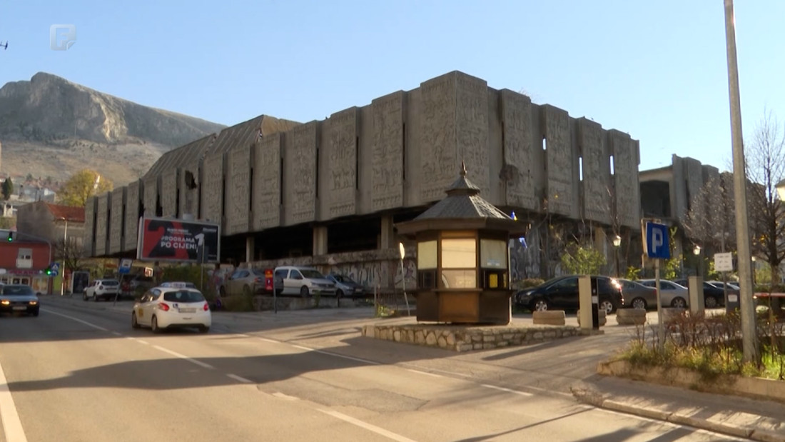 Nakon 30 godina, zgrada 'Razvitka' u centru Mostara bit će obnovljena