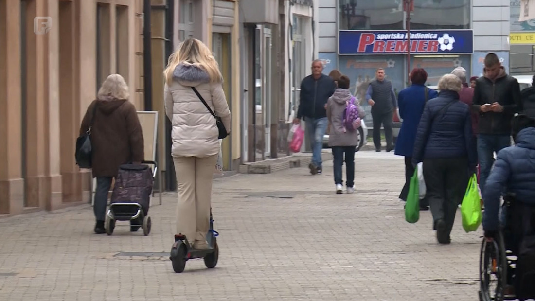 Električni romobili bez zakonske regulative, policija čeka izmjene zakona