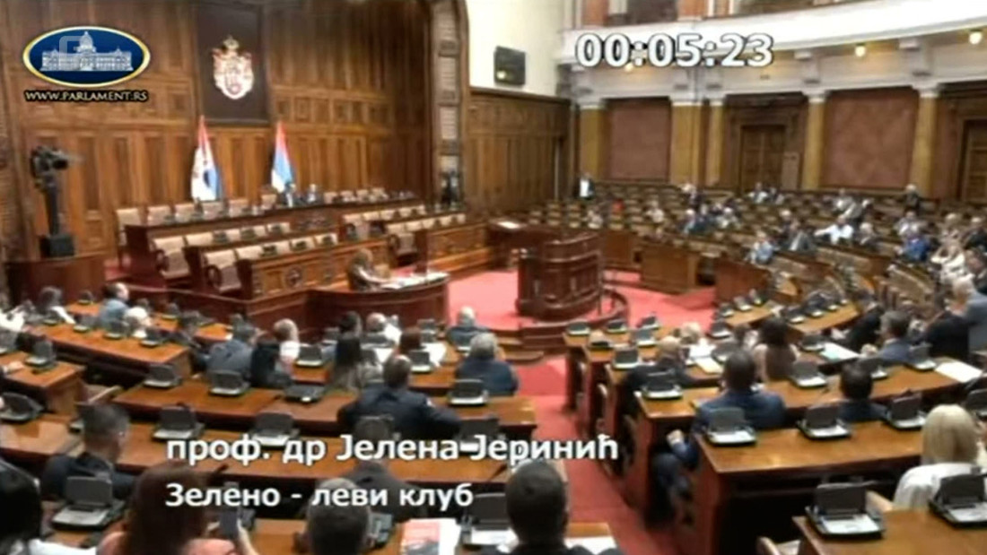 Negodovanje poslanika u Skupštini Srbije zbog izlaganja Jelene Jerinić o Srebrenici