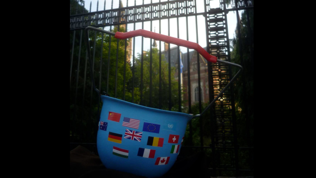 Instalacija Almira Derviševića: U ovom vremenu interes nije smanjenje siromaštva, već bogaćenje