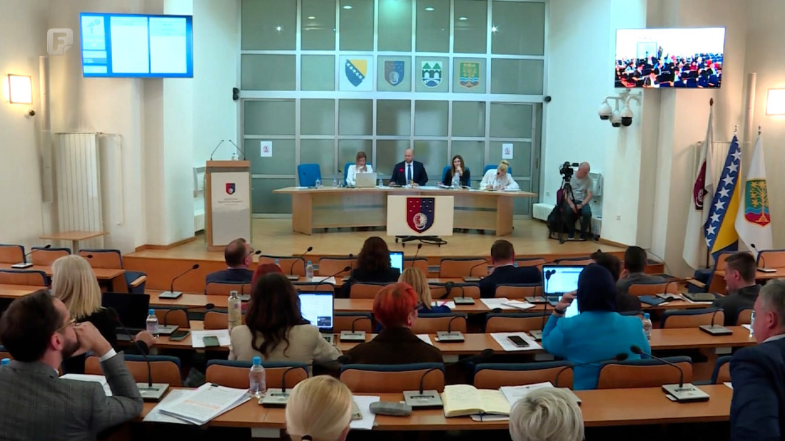 Na Skupštini KS-a ponovno prepirke i svađe - u 2024. rasprava o zaostavštini iz 2022.