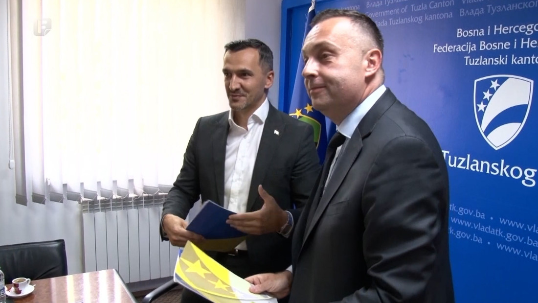 Penzionerima u Tuzlanskom kantonu po 100 KM jednokratne pomoći: Obuhvaćeno više od 39.000 korisnika