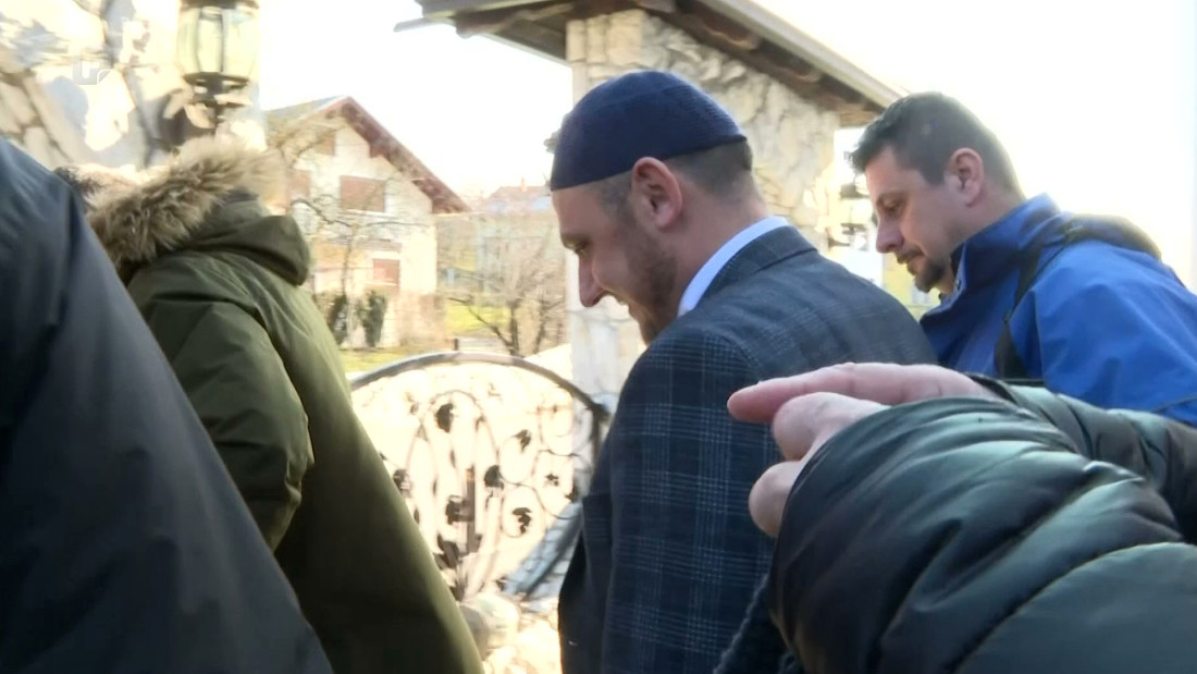 Policija RS-a saslušala imama Amira Mahića, i pored izvinjenja hajka se nastavlja