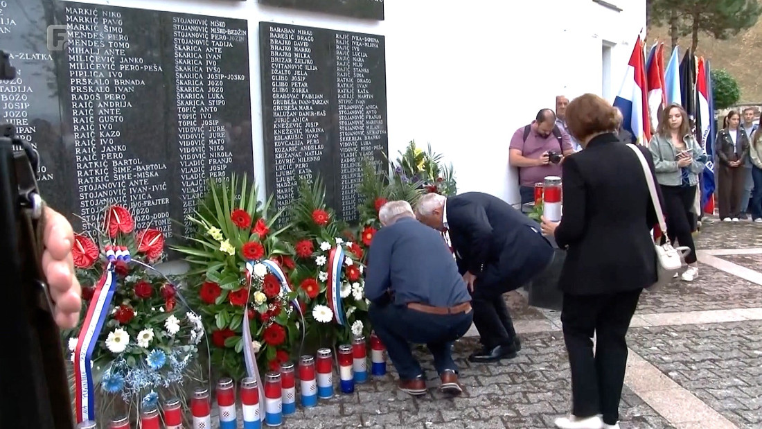 Obilježena 33. godišnjica stradanja civila i pripadnika HVO-a u Uzdolu