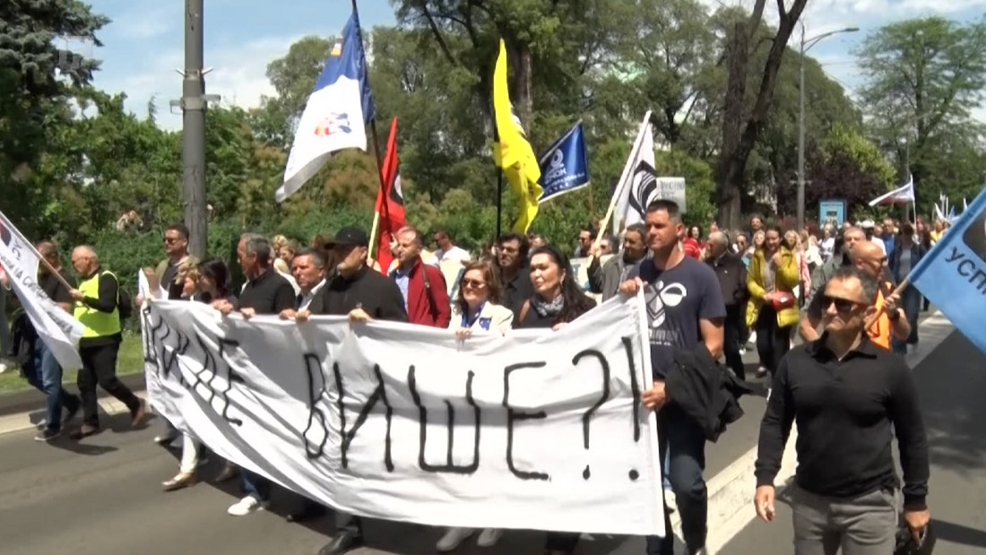 U Srbiji bunt protiv nasilja nad nastavnicima, 700 škola obustavilo nastavu