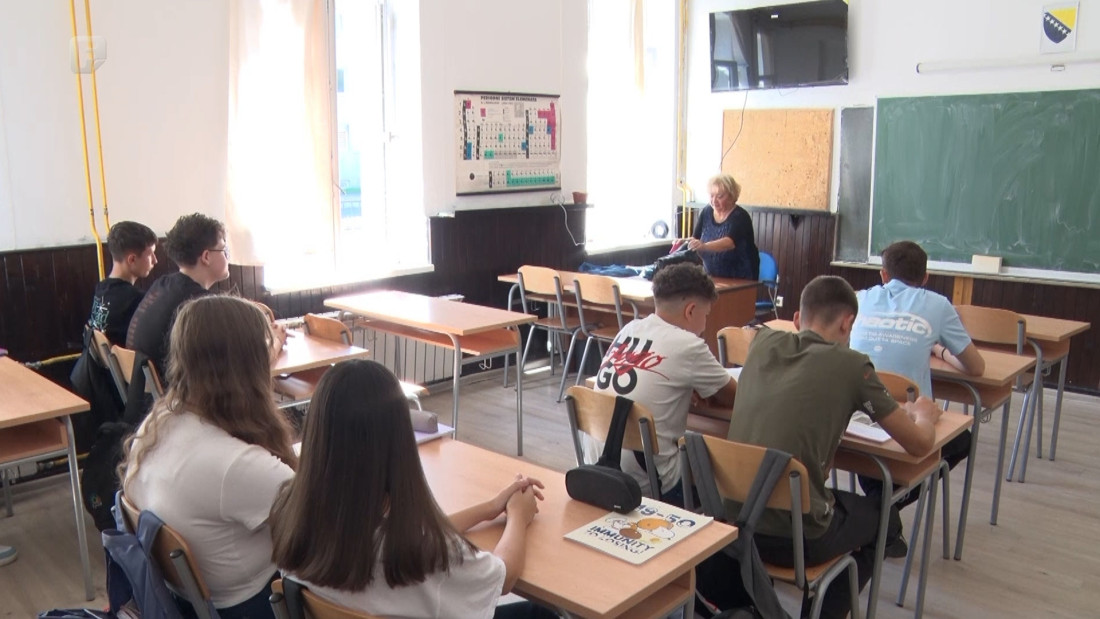 Ima i onih koji se vraćaju: Djeca iz dijaspore ponovo u školskim klupama u TK-u