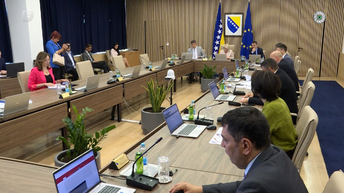 Nije raspravljano o BHANSA-i, bez saglasnosti za ukidanje carina SAD-u, SIPA bez zamjenika direktora