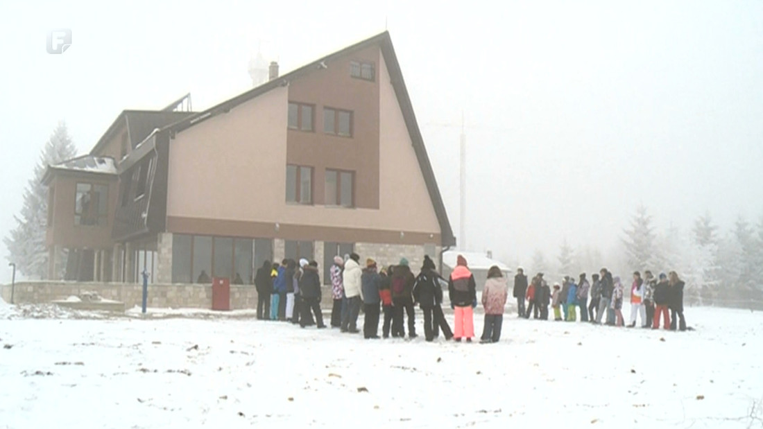 Zimovanje na Smetovima - mladi kroz igru uče i stječu nova prijateljstva