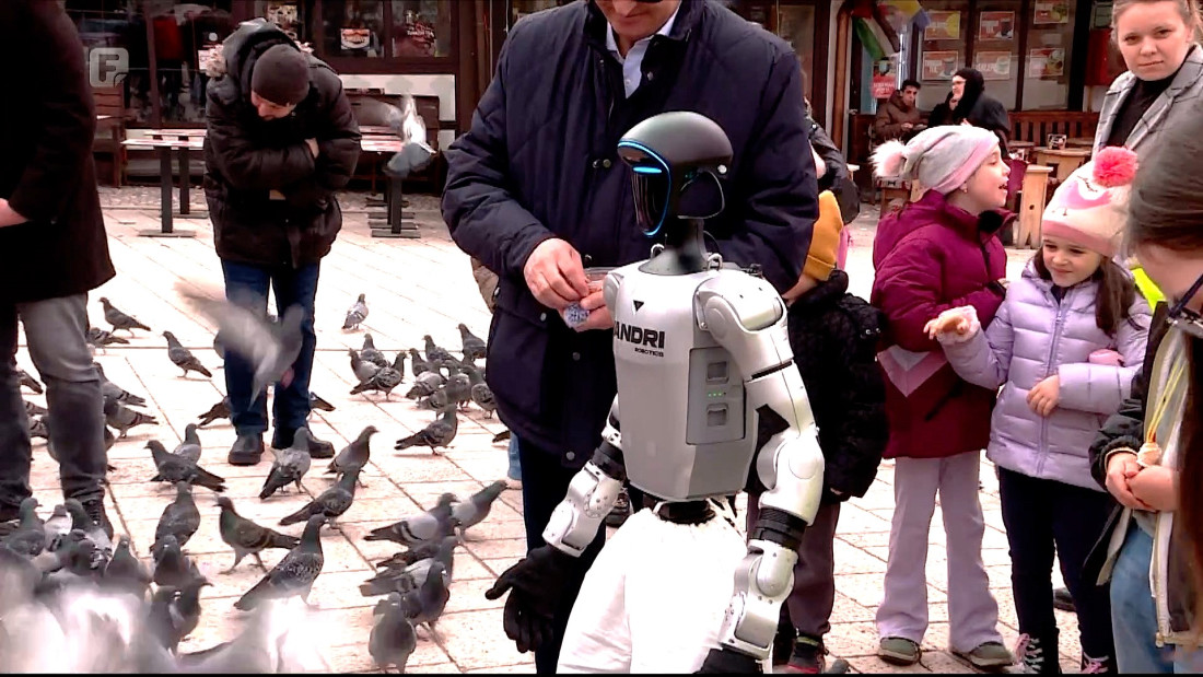 Roby: Red bureka, red ćevapa da robot bude dobro podmazan