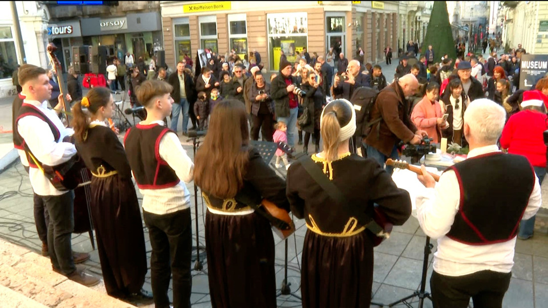 U Sarajevu zavladala novogodišnja čarolija, turistički kapaciteti gotovo rasprodati