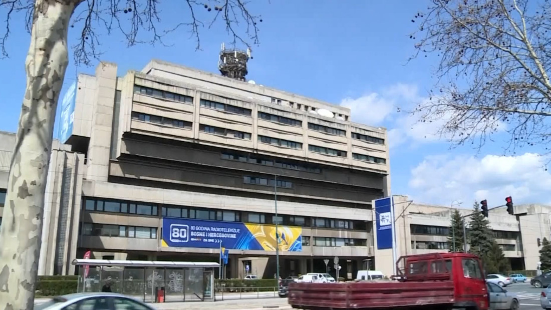 Radnici BHRT-a izlaze na proteste, Komisija nudi rješenja, ali za realizaciju fali vremena i političke volje