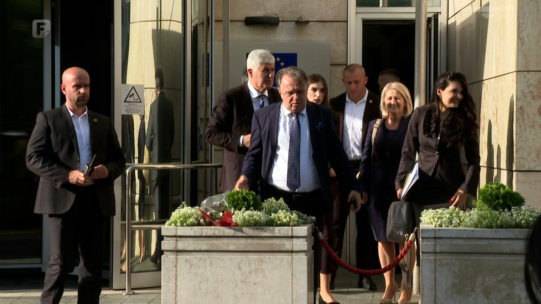 U zgradi EU održan sastanak Trojke i HDZ-a sa Sattlerom, akteri otišli bez izjava