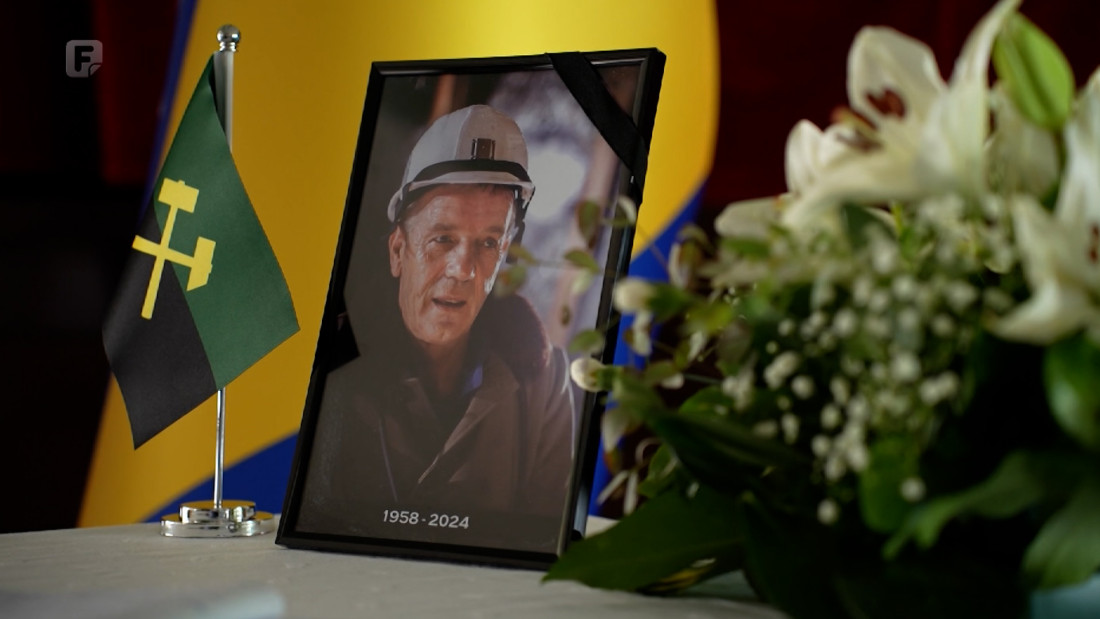 Banovići se oprostili od Mirsada Kukića, više stotina osoba na komemorativnoj sjednici