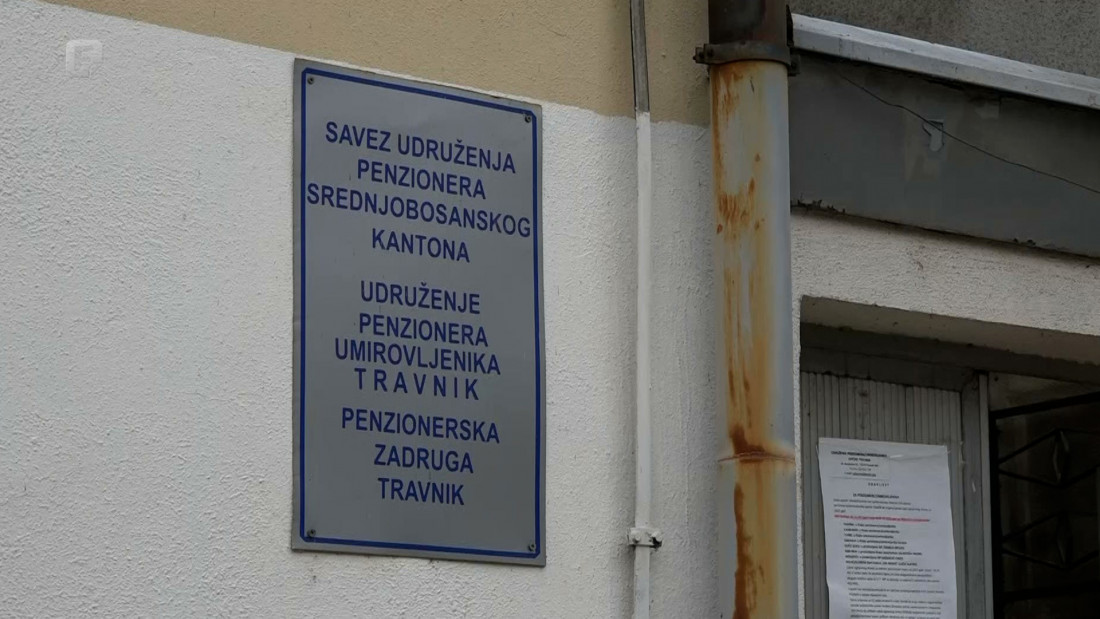 Skoro 800 travničkih penzionera još nije dobilo ogrjevno drvo koje su uplatili