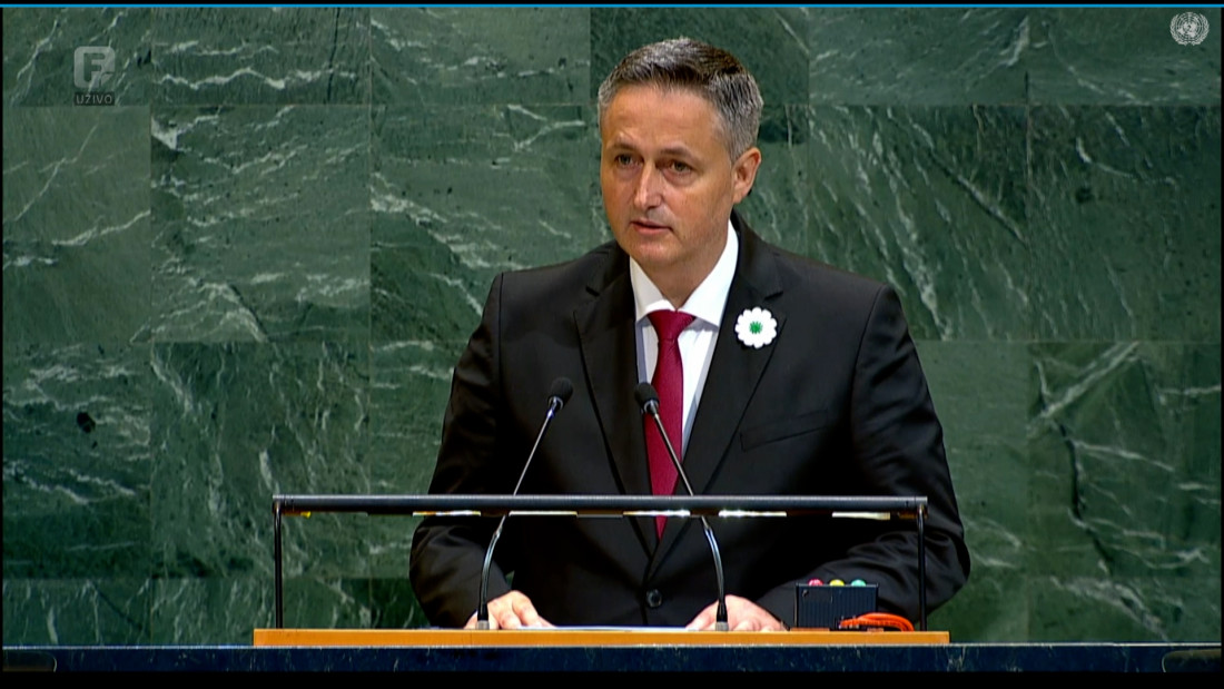 Uživo u New Yorku: Međunarodni dan sjećanja na genocid u Srebrenici