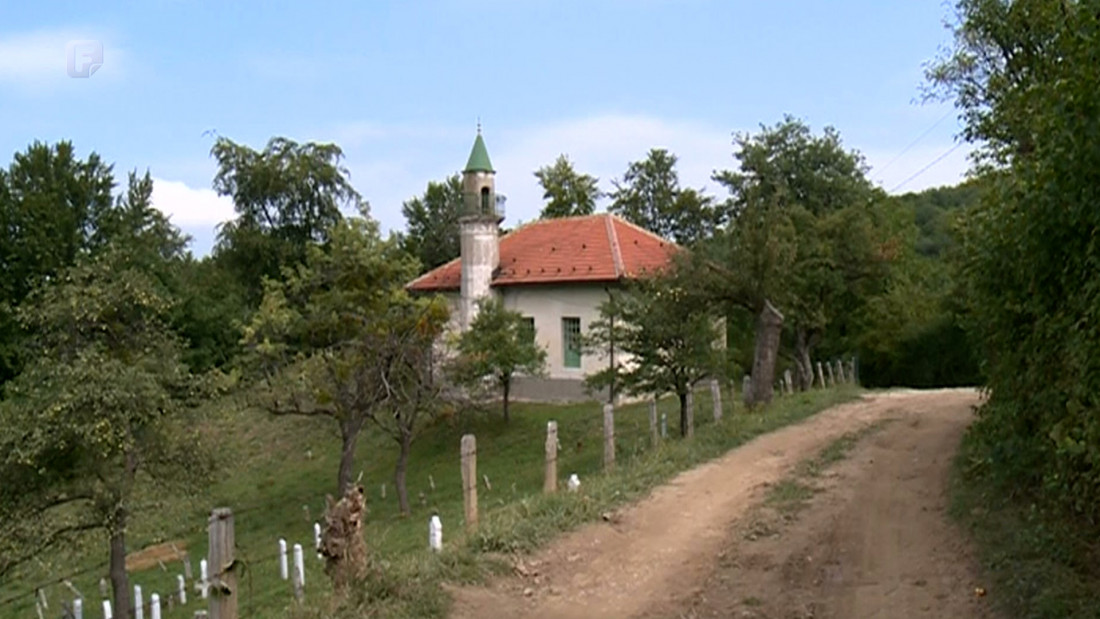 Mještani Goduše sami sanirali put ka staroj džamiji - nacionalnom spomeniku
